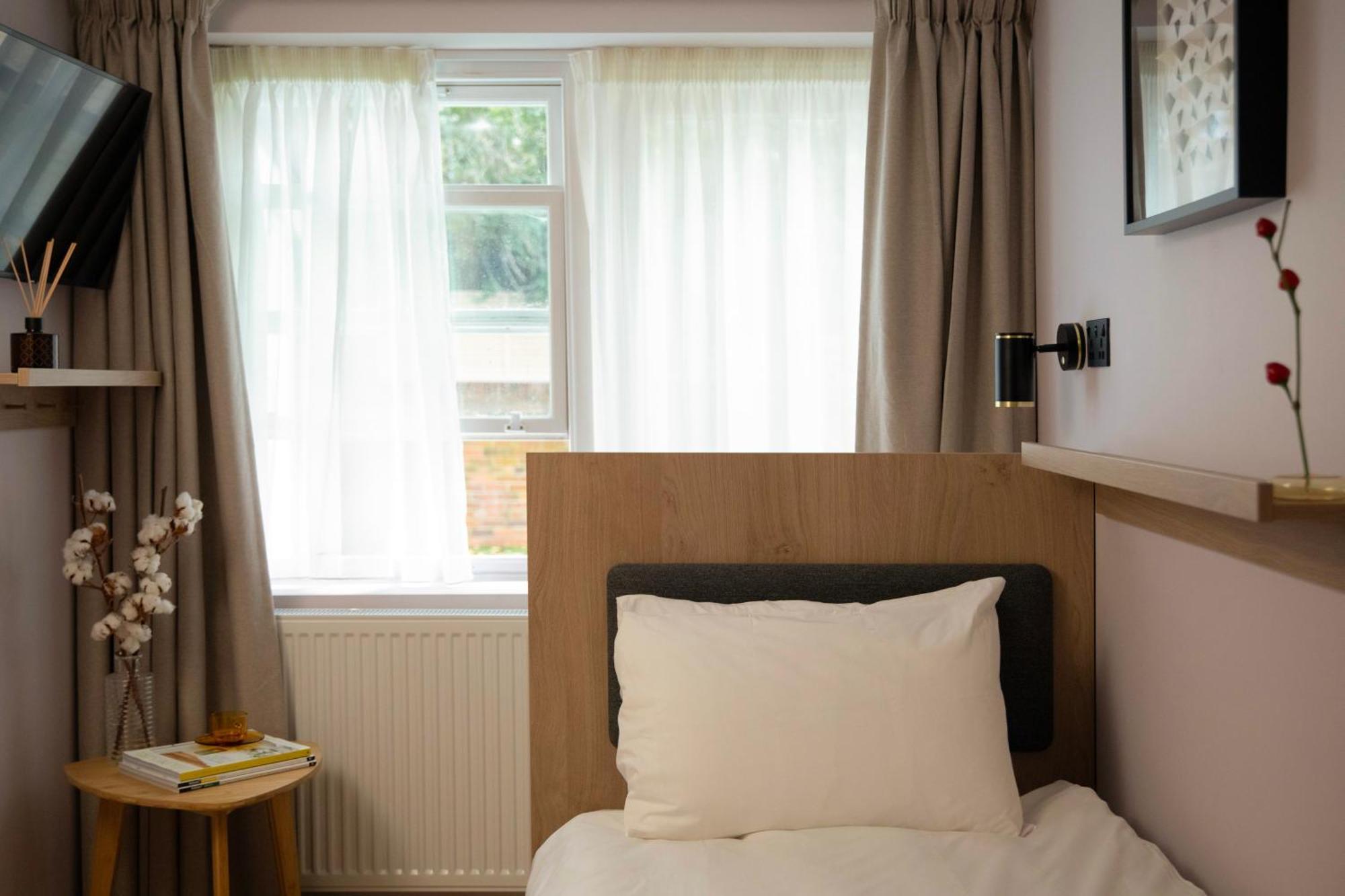 Bob W London Olympia Otel Dış mekan fotoğraf